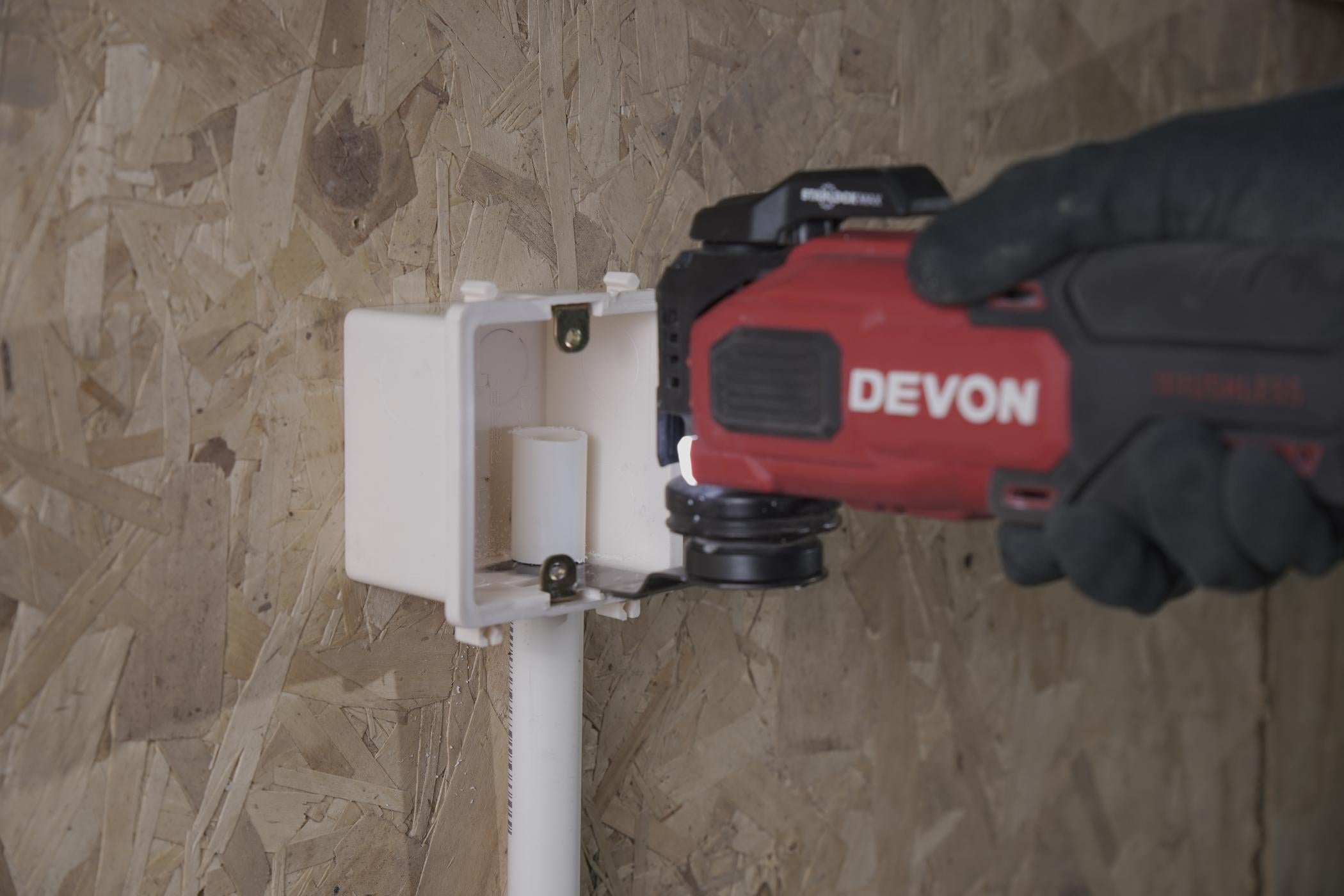 20V MAX CORDLESS BRUSHLESS OSCILLATING MULTI-TOOL