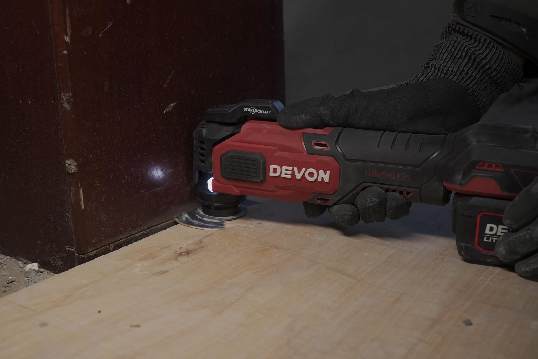20V MAX CORDLESS BRUSHLESS OSCILLATING MULTI-TOOL